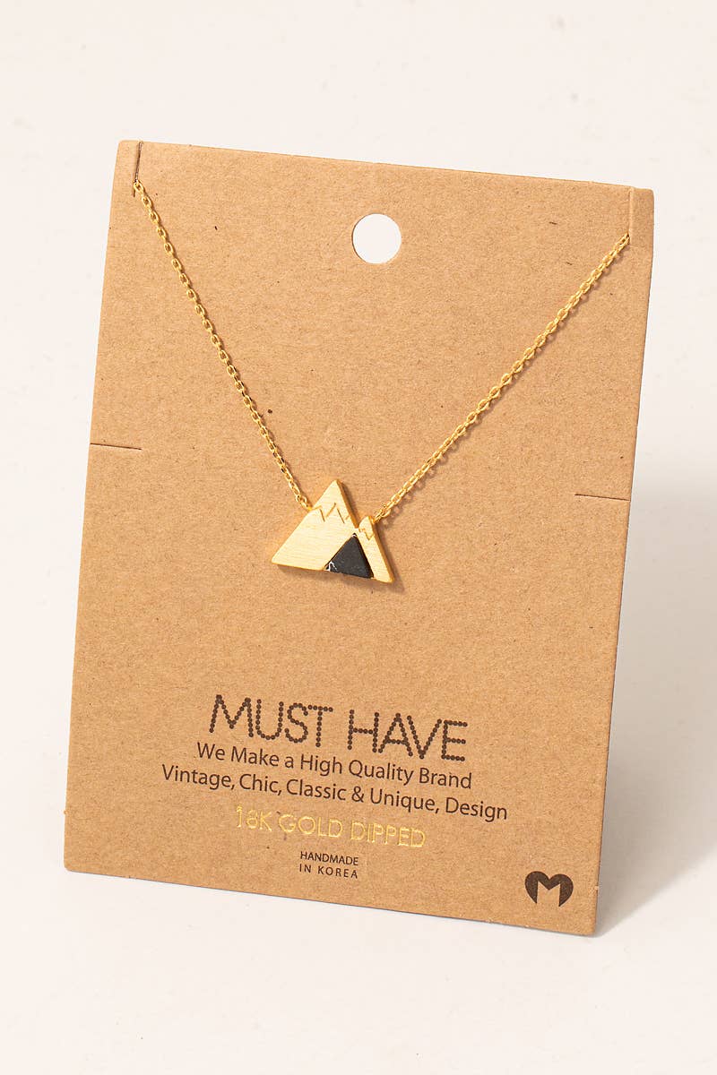 Stone Mountain Pendant Necklace: WH