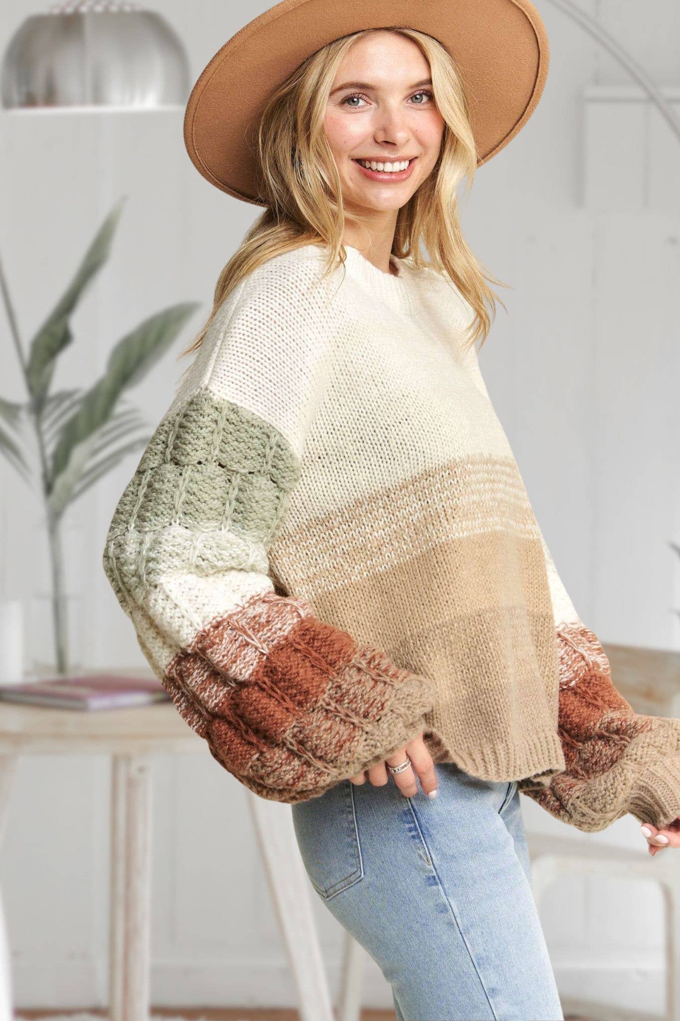 PUFF SLEEVE COMBRE SWEATER