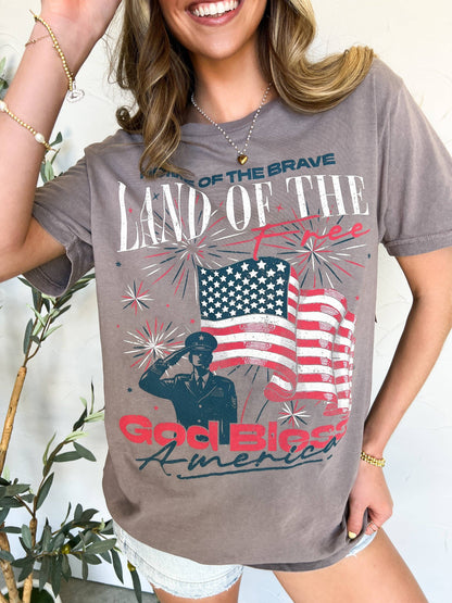 Vintage Old Glory: Large