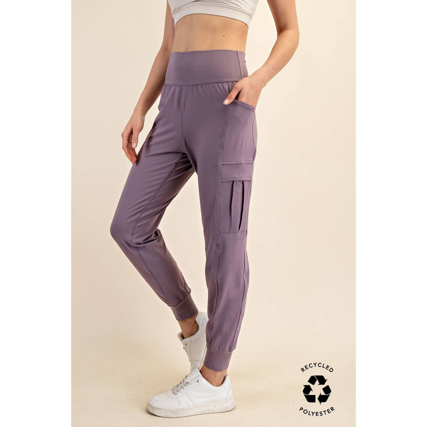 BUTTER JOGGER WITH SIDE POCKETS