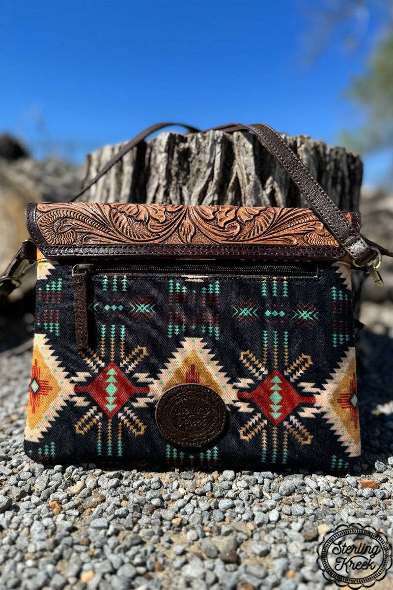 HORSESHOE CROSSBODY BAG