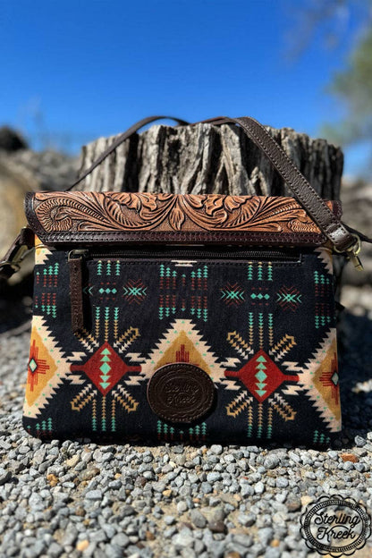 HORSESHOE CROSSBODY BAG