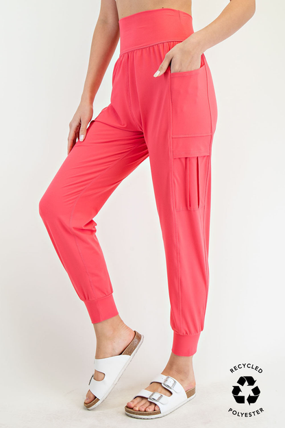 BUTTER JOGGER WITH SIDE POCKETS: Flamingo