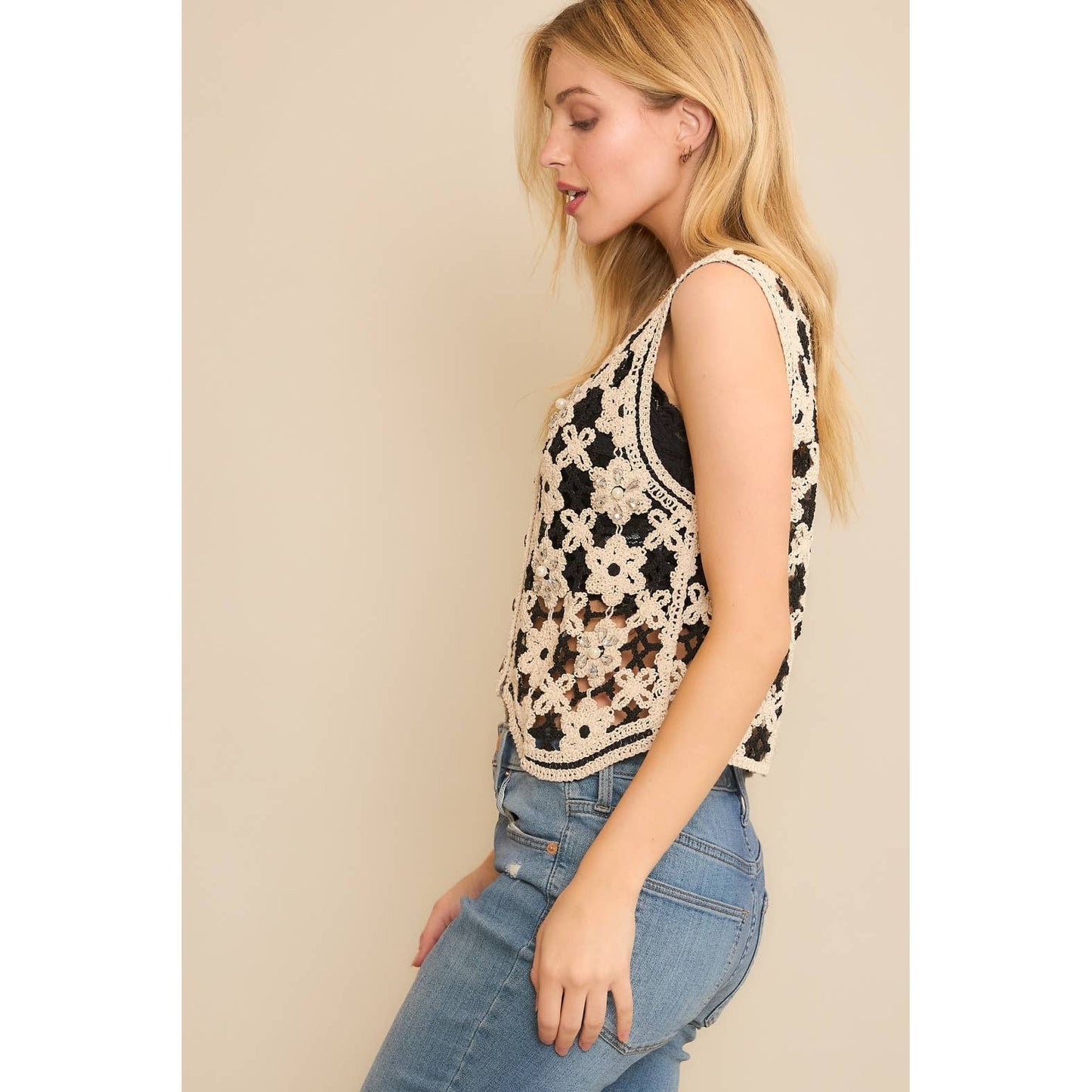 VINTAGE CROPPED CROCHET VEST