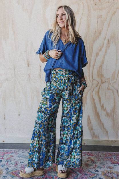 Pretty Peacock Printed Pants