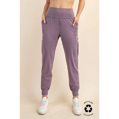 BUTTER JOGGER WITH SIDE POCKETS