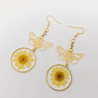 Daisy Pressed Flowers Moth Pendant Earrings