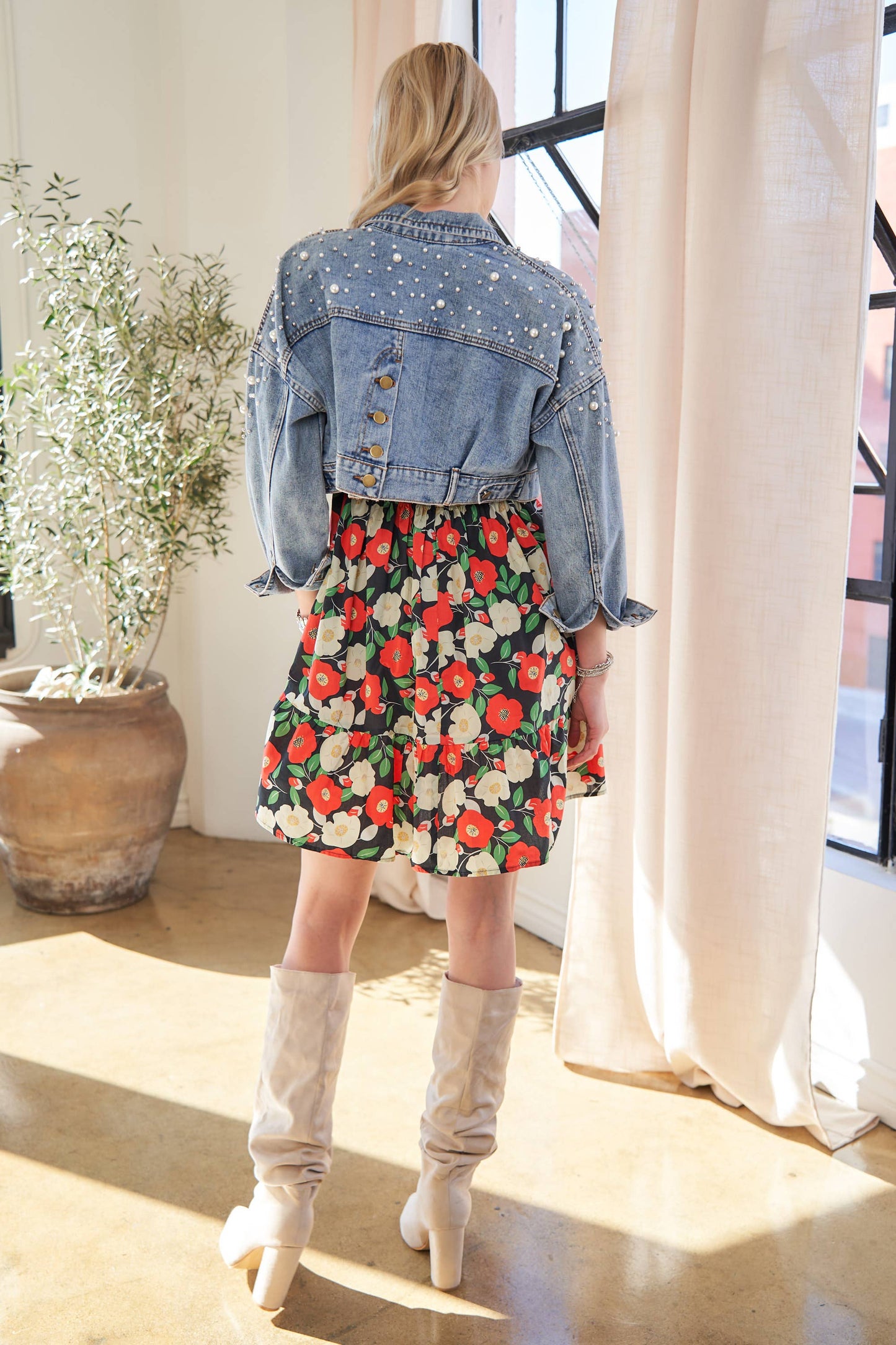 Pearl Detail Crop Denim Jacket