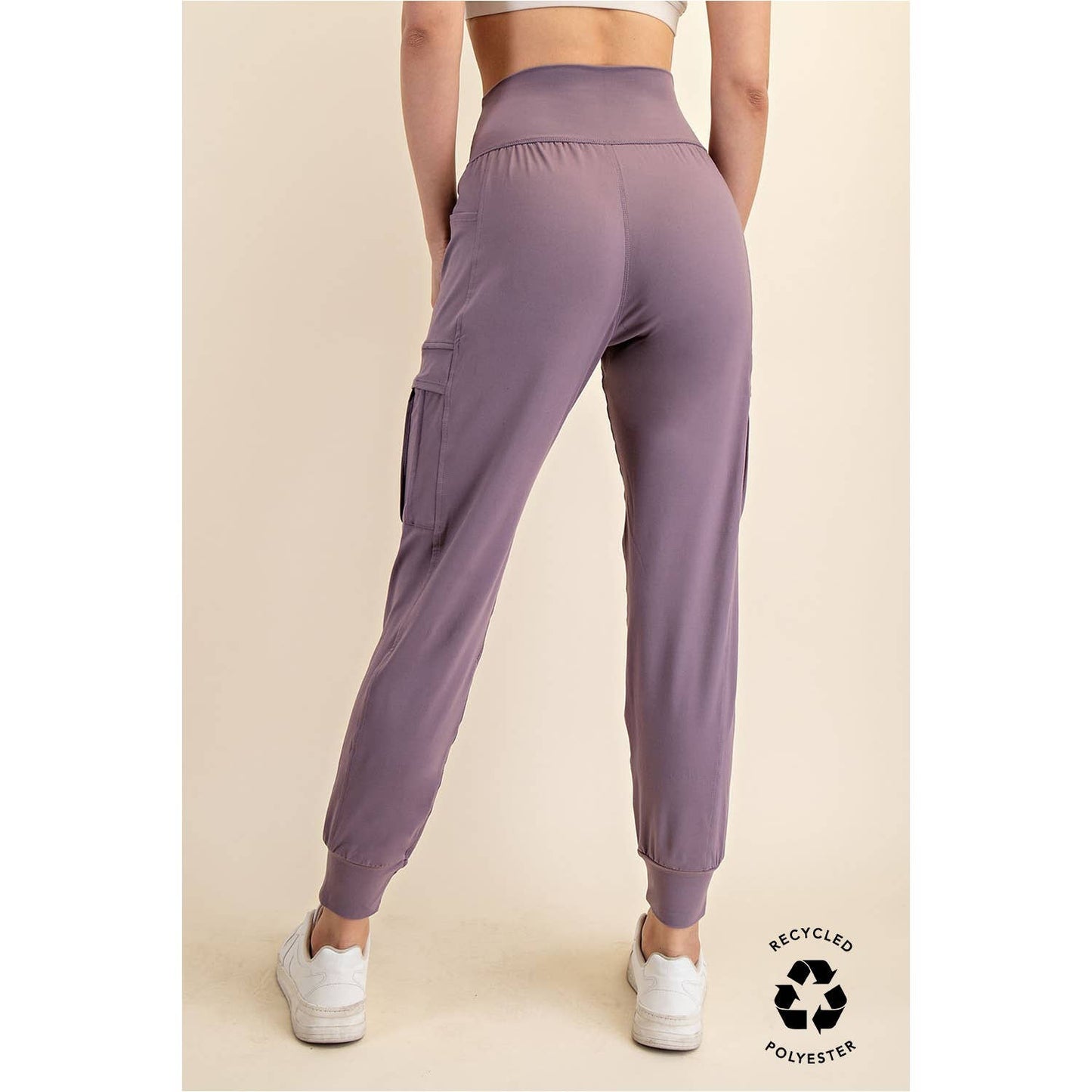 BUTTER JOGGER WITH SIDE POCKETS