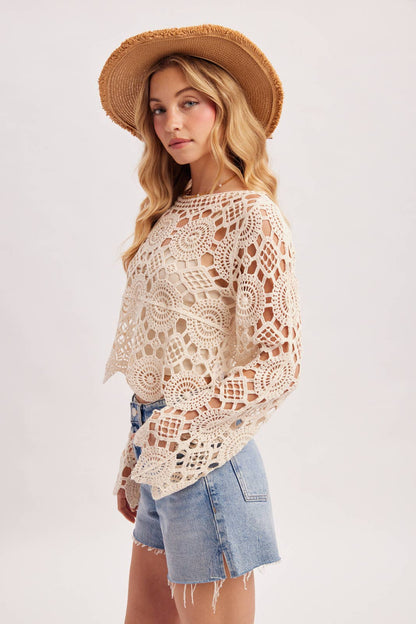 CROCHET CROPPED TOP