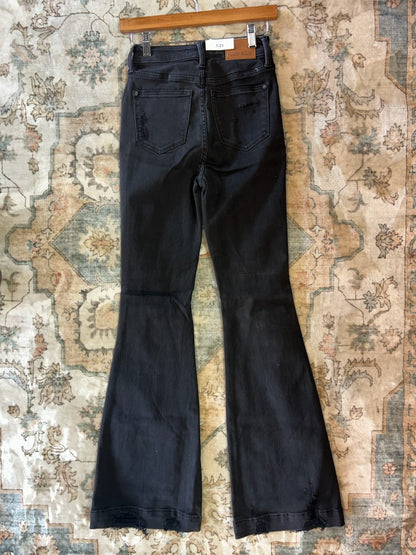 Judy Blue Black Distressed Flare